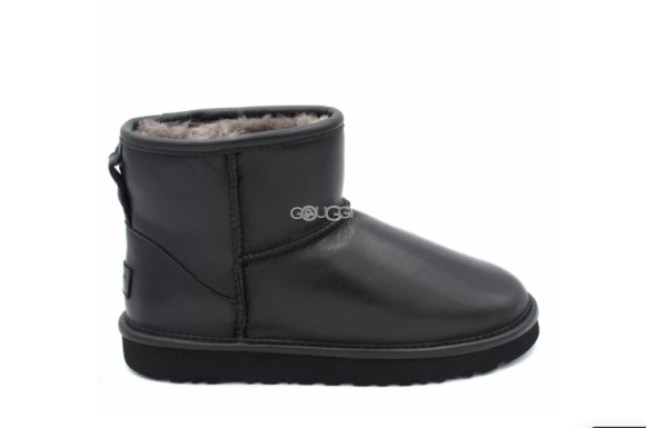 Женские кожаные мини угги Classic Mini Leather Black